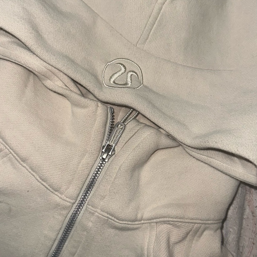 lululemon athletica Cream Sweater